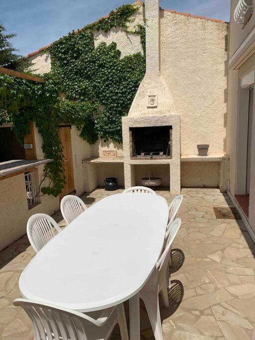 Jolie Villa Piscine A 15 Min Du Barcares Salses-le-Chateau Exterior foto